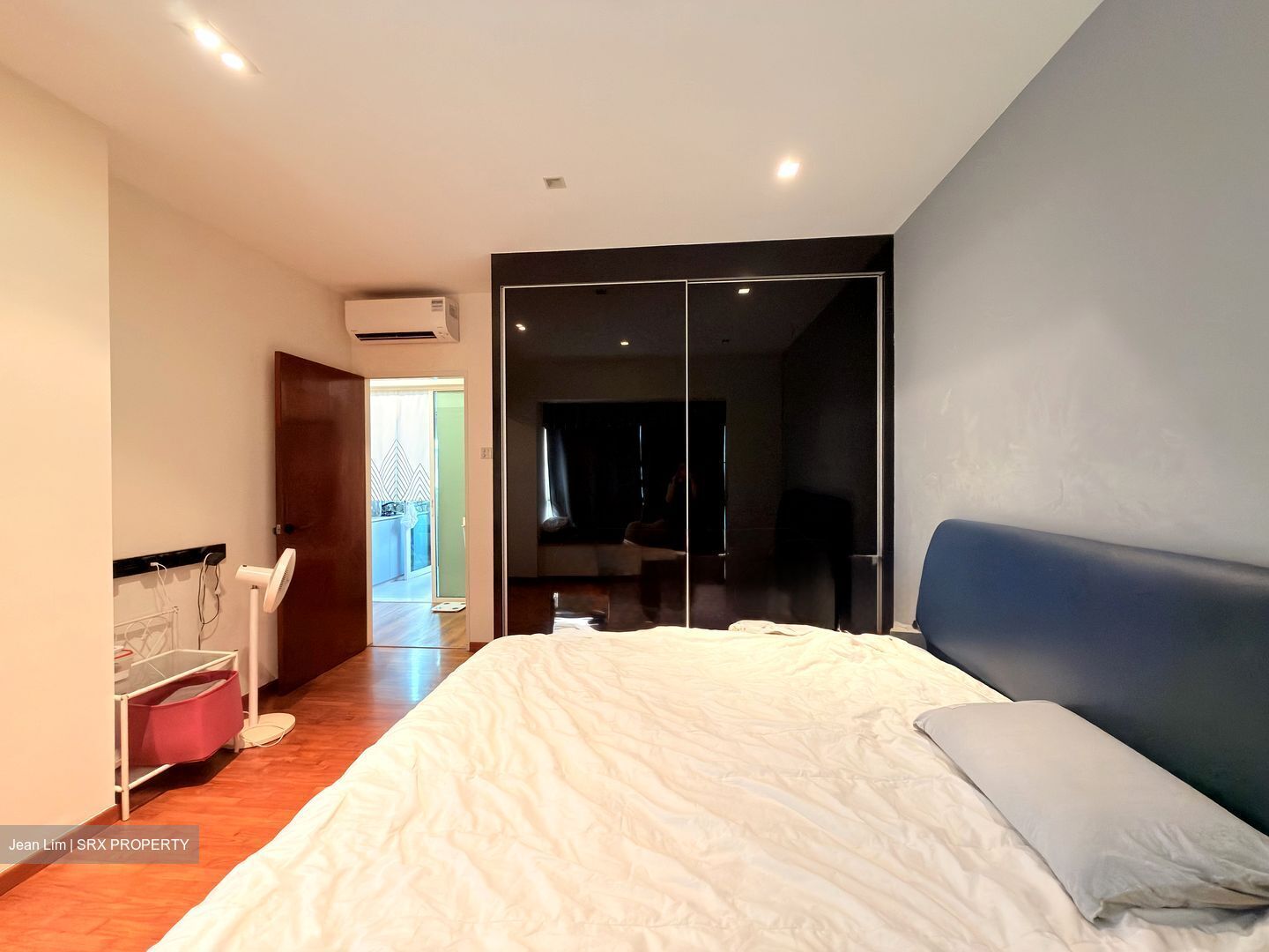 Sims Dorado (D14), Apartment #569870331